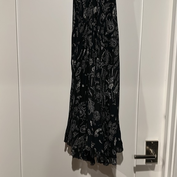 IRO.JEANS Dress Size 36 S/XS Womans Black White Paisley Cross Back V-Neck Ruffle - Picture 4 of 5